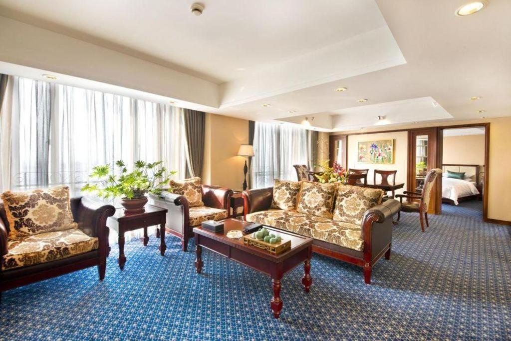 Argyle International Airport Hotel Shanghai Esterno foto